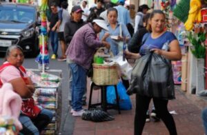 Le van a meter el diente a las ventas ambulantes