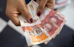 En $908.526 quedó el Salario Mínimo para 2021