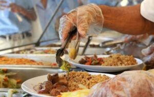 El almuerzo escolar no era suficiente para lo estudiantes